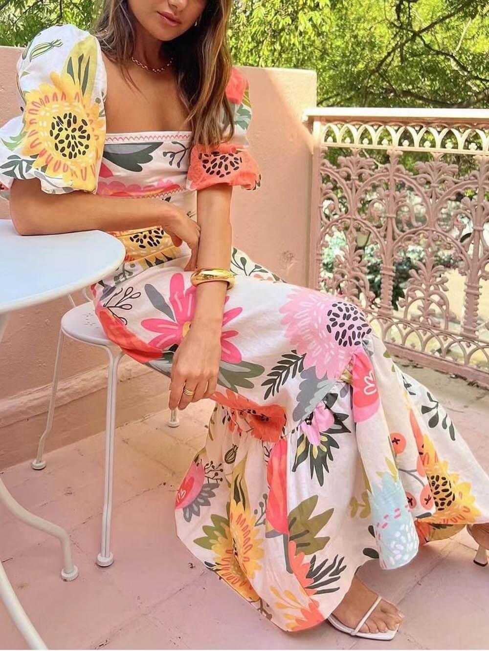Ivy | Abito Maxi a Stampa Floreale con Collo Quadrato per le Vacanze