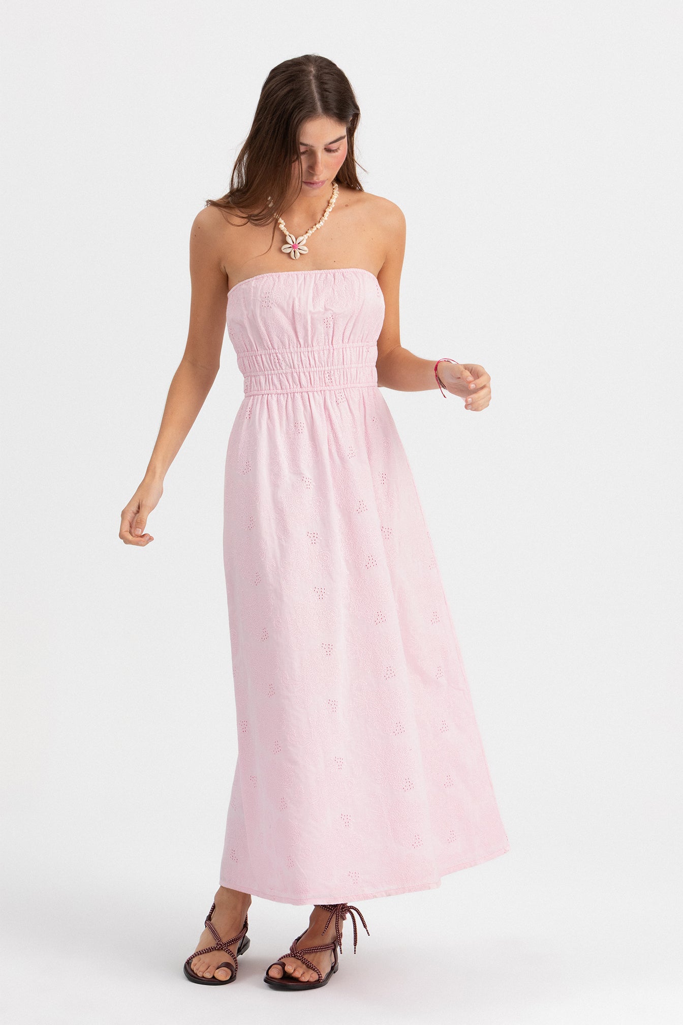 Valmare | Vestido Midi Calado Rosa Claro